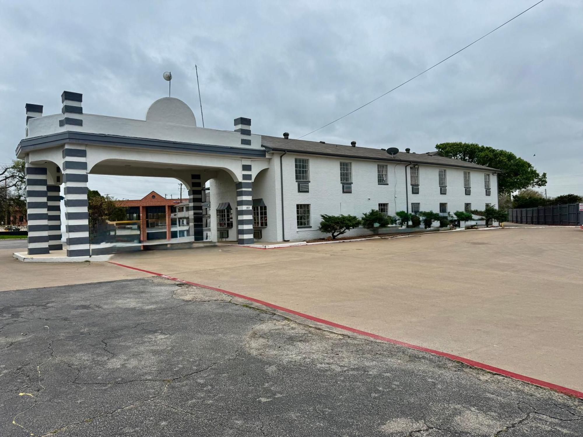 Sherman Inn Dış mekan fotoğraf
